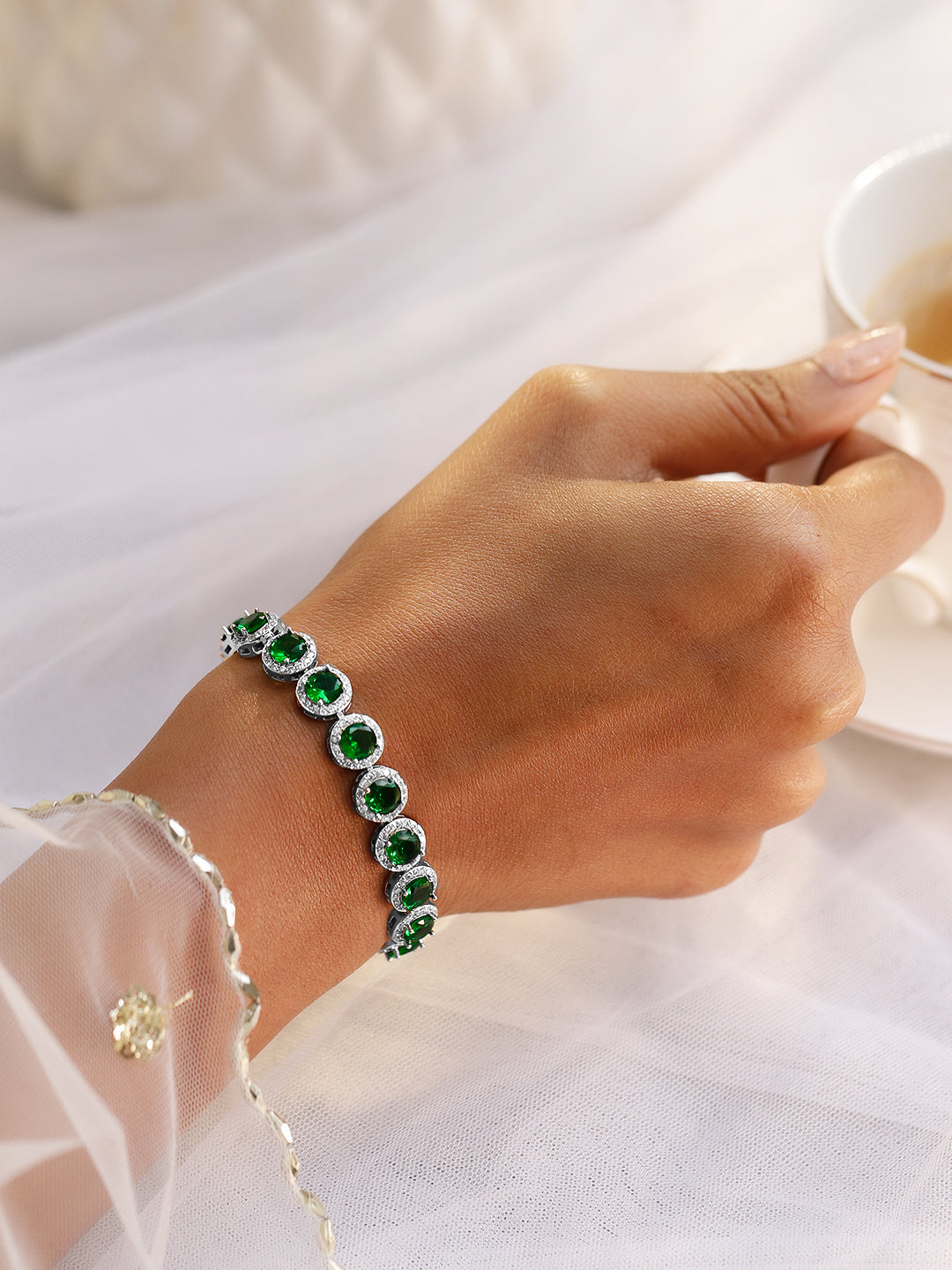 Wentra Rhodium-Plated Emerald Green & AAA Cubic Zirconia Studded Premium Tennis Bracelet