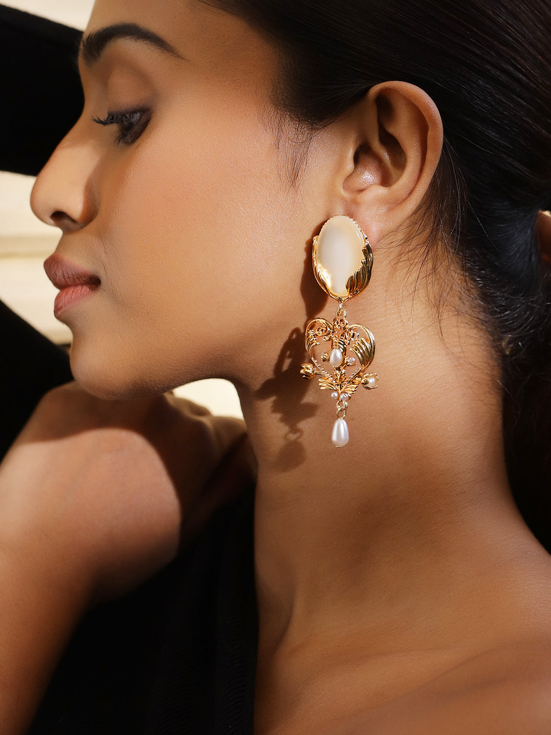 Elegant Pearl & Stone Vintage Filigree Danglers
