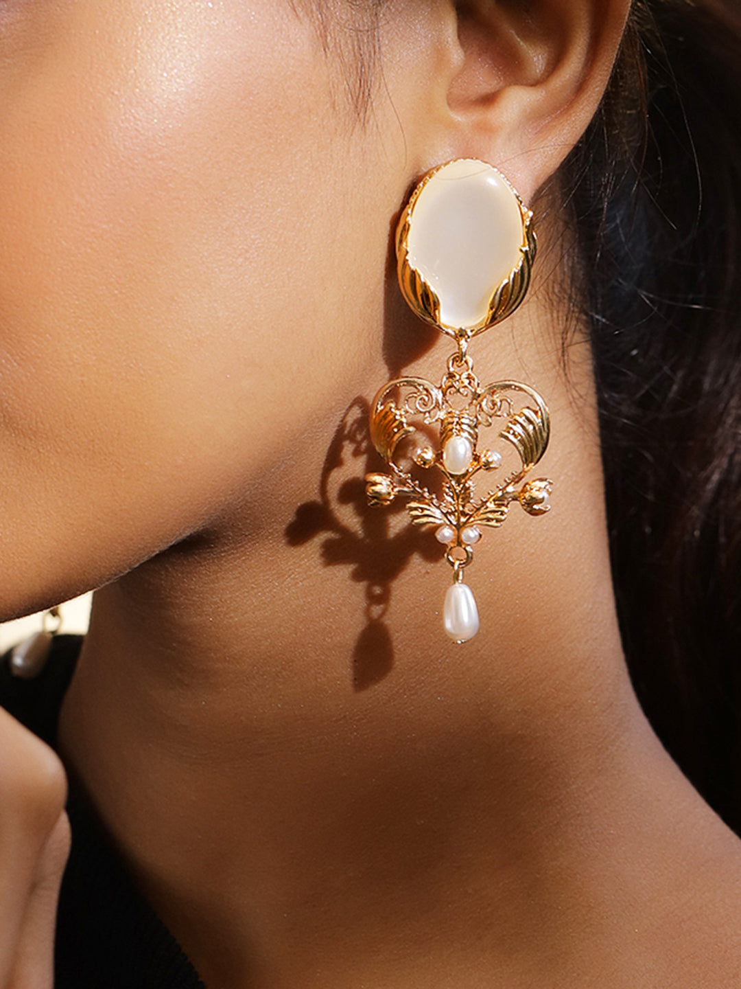 Elegant Pearl & Stone Vintage Filigree Danglers