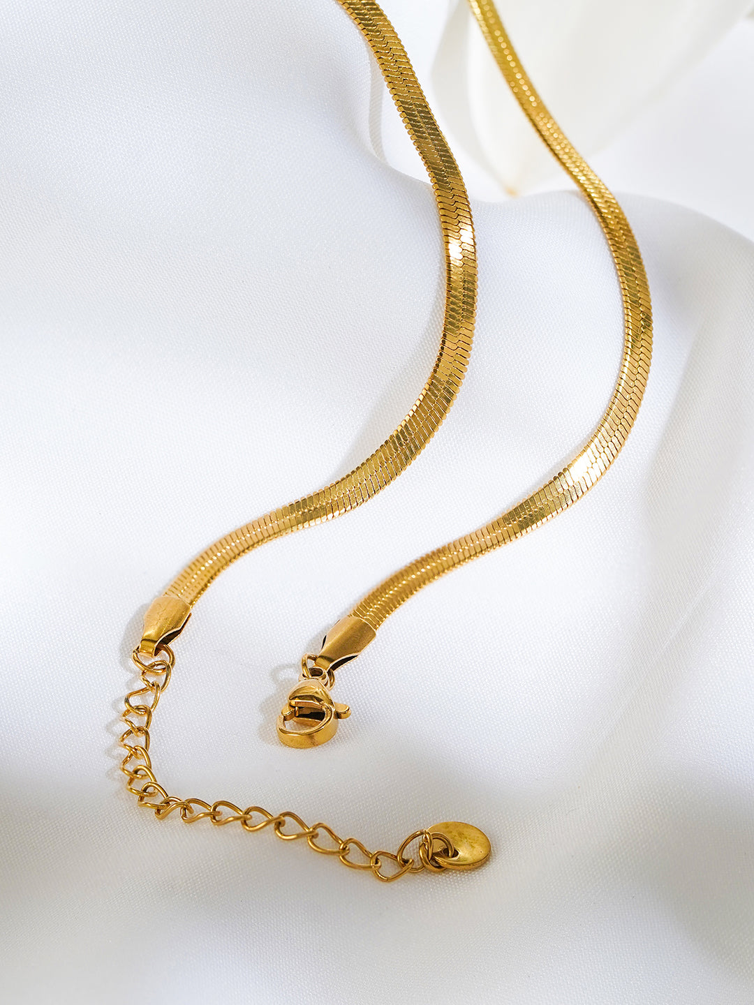 Trendy Shell Charm Statement Necklace Chain