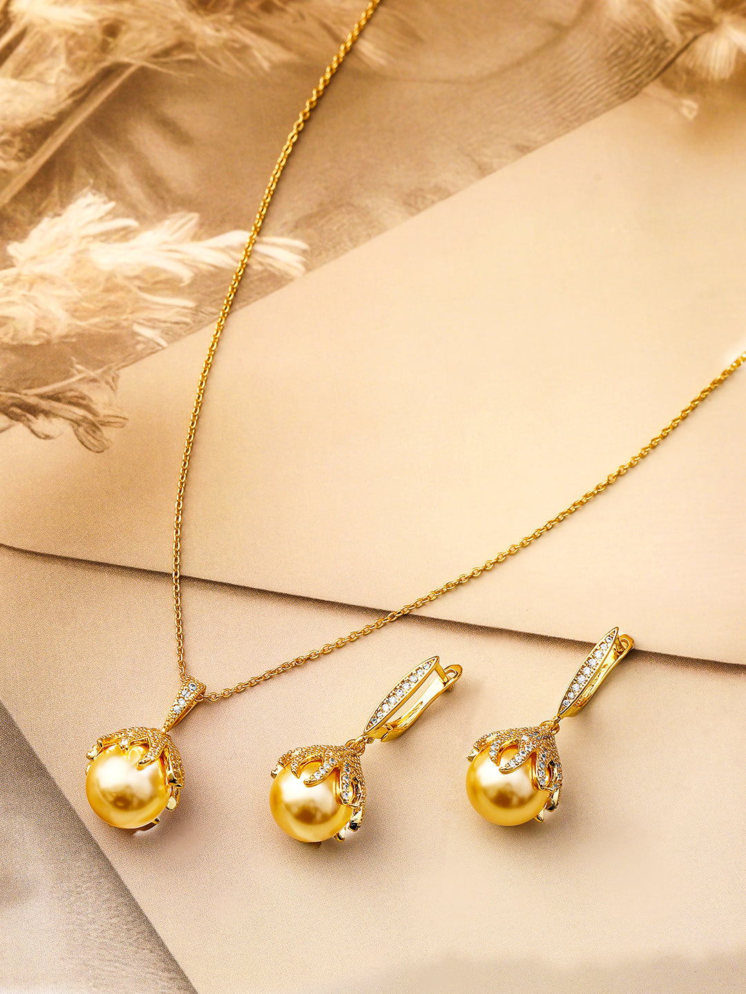 Modern Luxe Pearl Pendant Set
