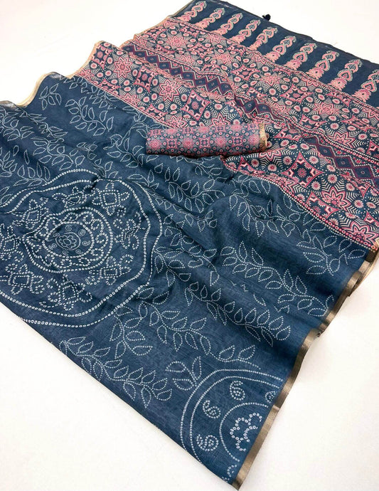 Incomparable Blue Printed Cotton Silk Saree With Propinquity Blouse Piece
