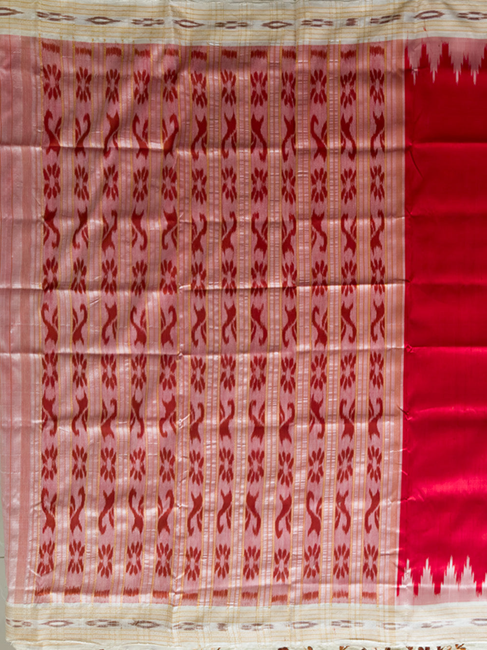 Scarlet Red and Beige Border Pure Silk Handloom Khandua Patta Saree