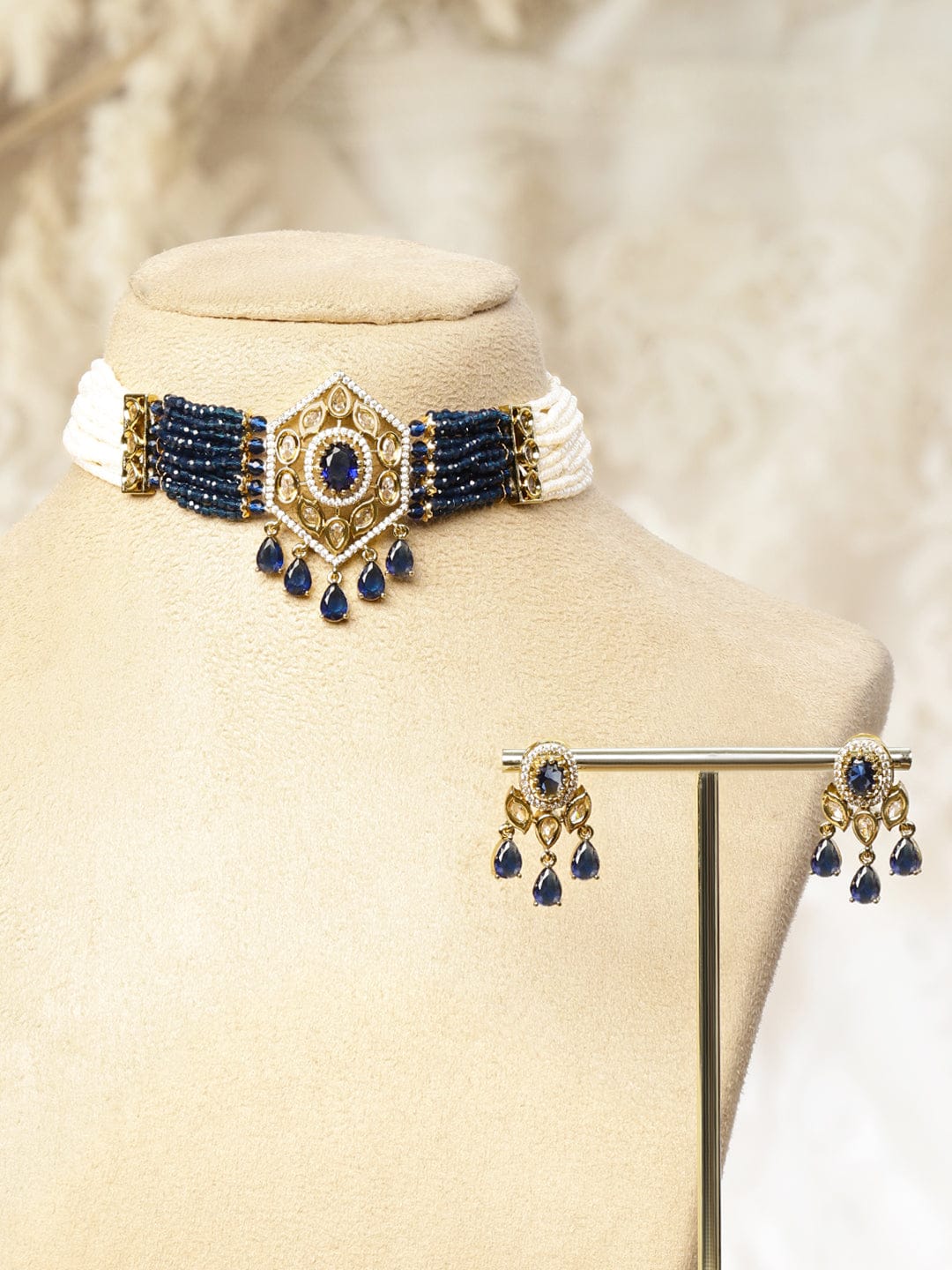 Blue Hues in Kundan Choker Set
