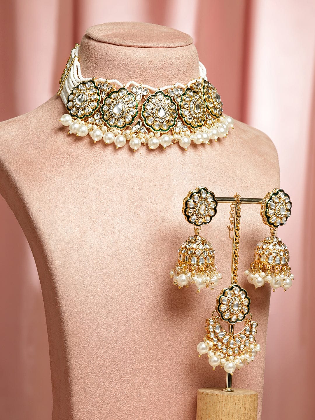Classic Green & White Kundan Necklace Set