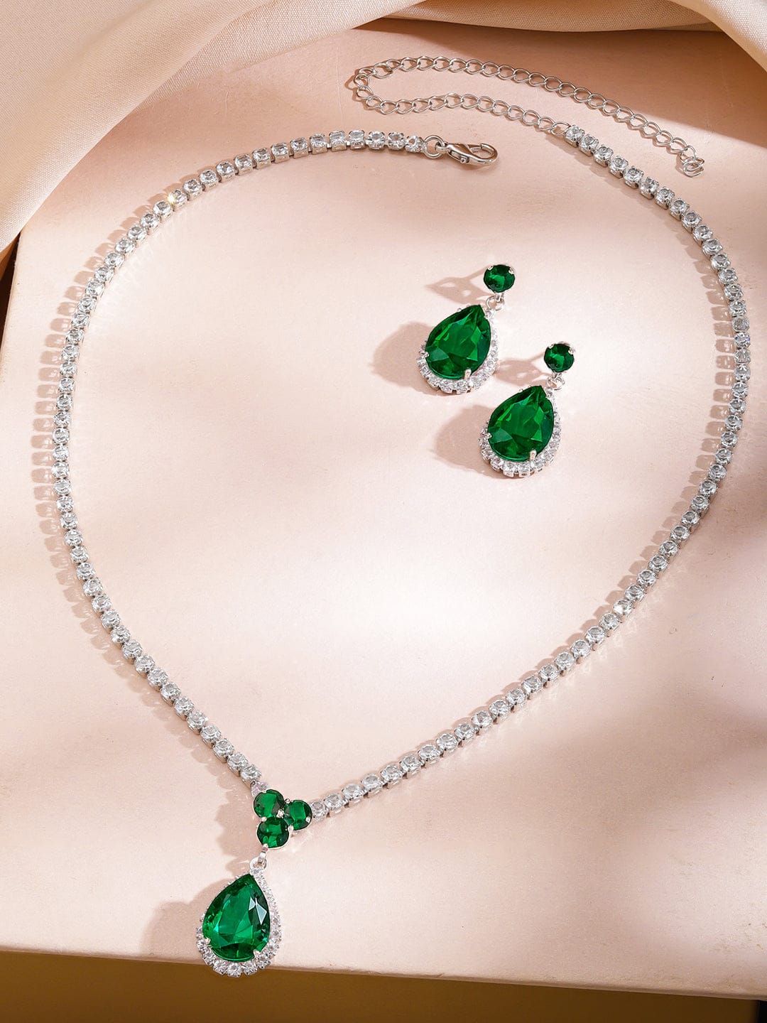 Emerald American Diamond Zirconia Teardrop Necklace Set