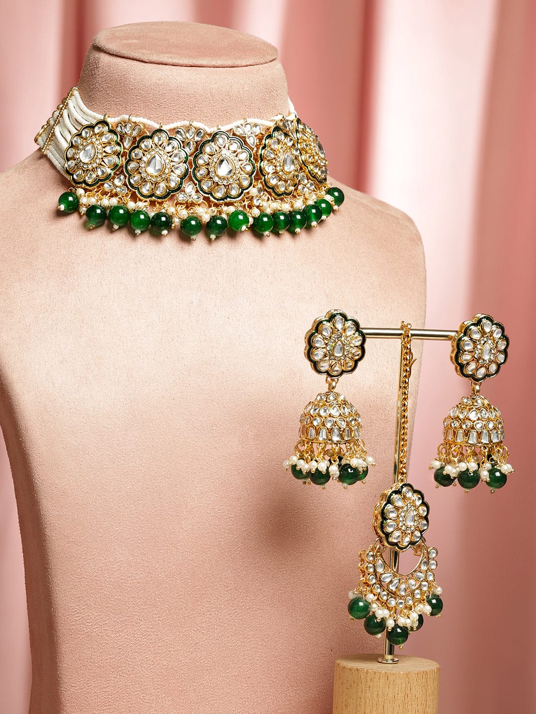Emerald Horizon Necklace Set
