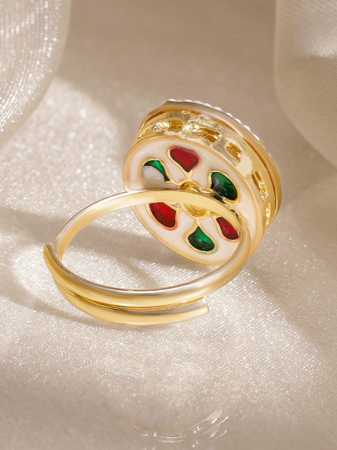 Kundan Adorn Statement Ring