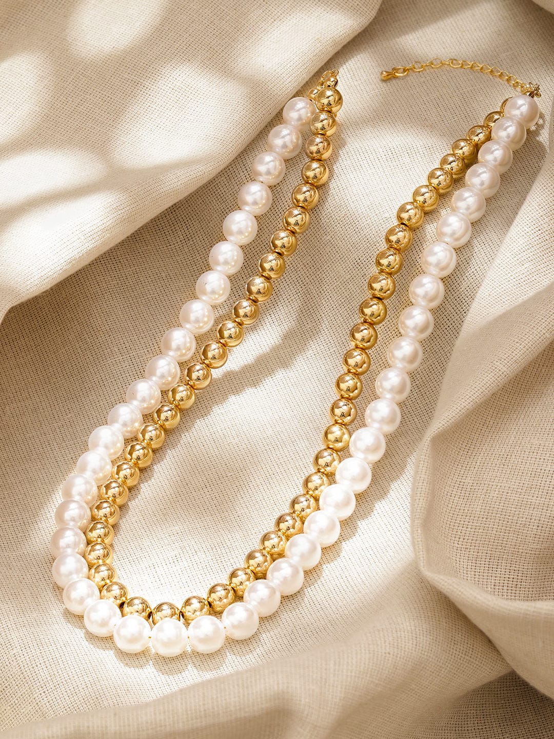 Luxe Pearl Beads Necklace