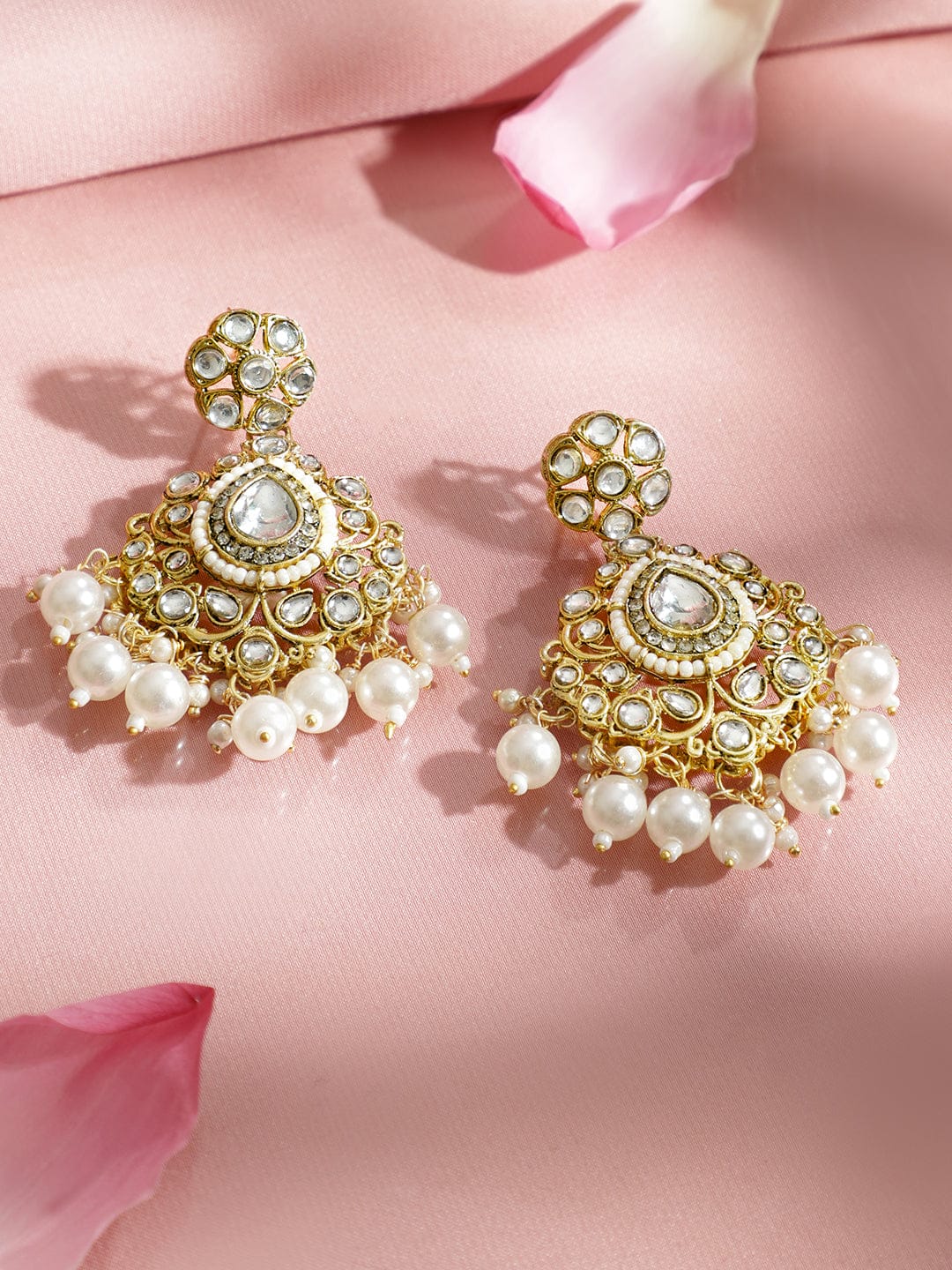 Luxe Tradition Kundan Necklace Set
