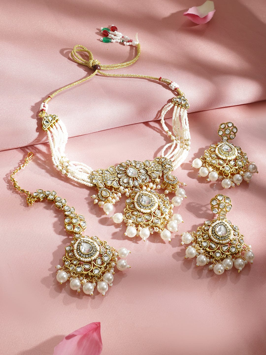Luxe Tradition Kundan Necklace Set