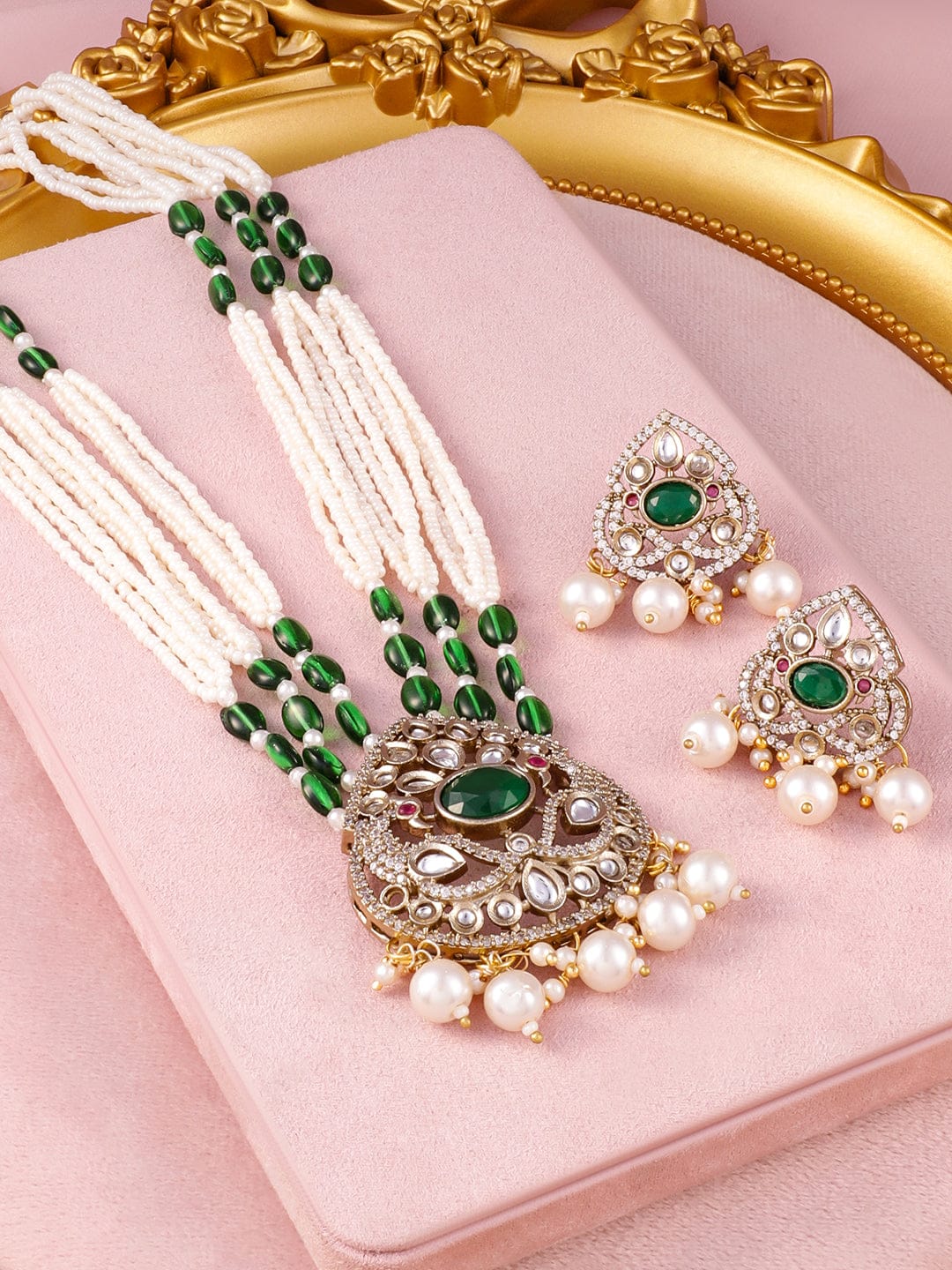 Pearl Threads Green Necklace Set