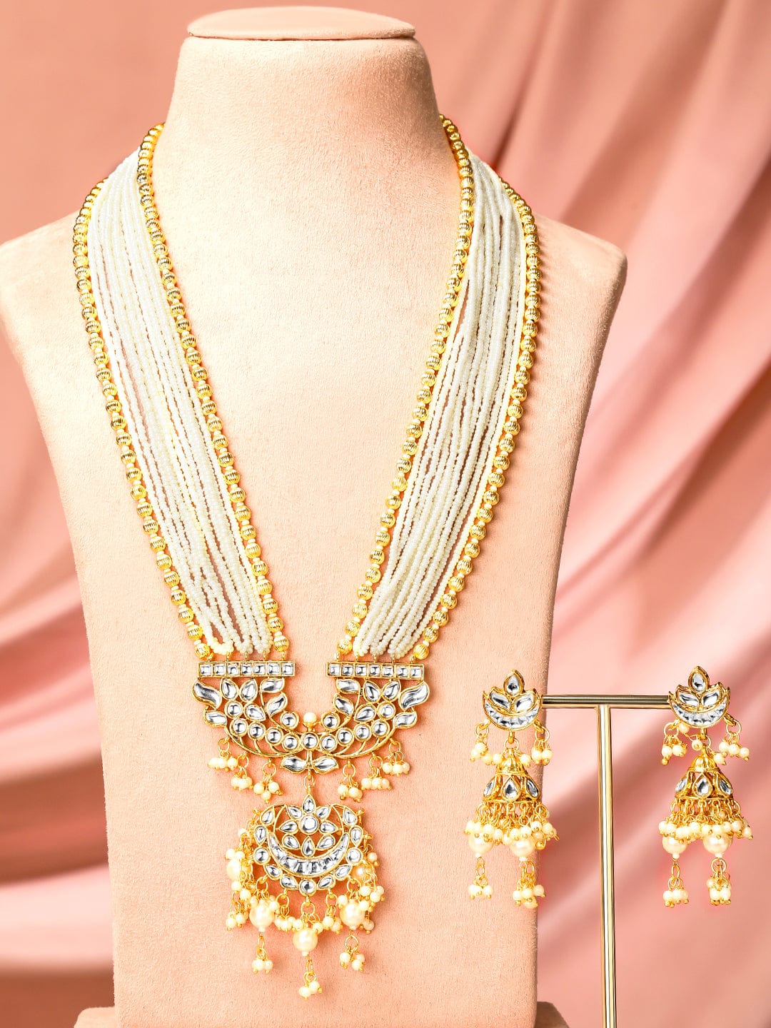 Pearls Fell in Love Kundan Necklace Set