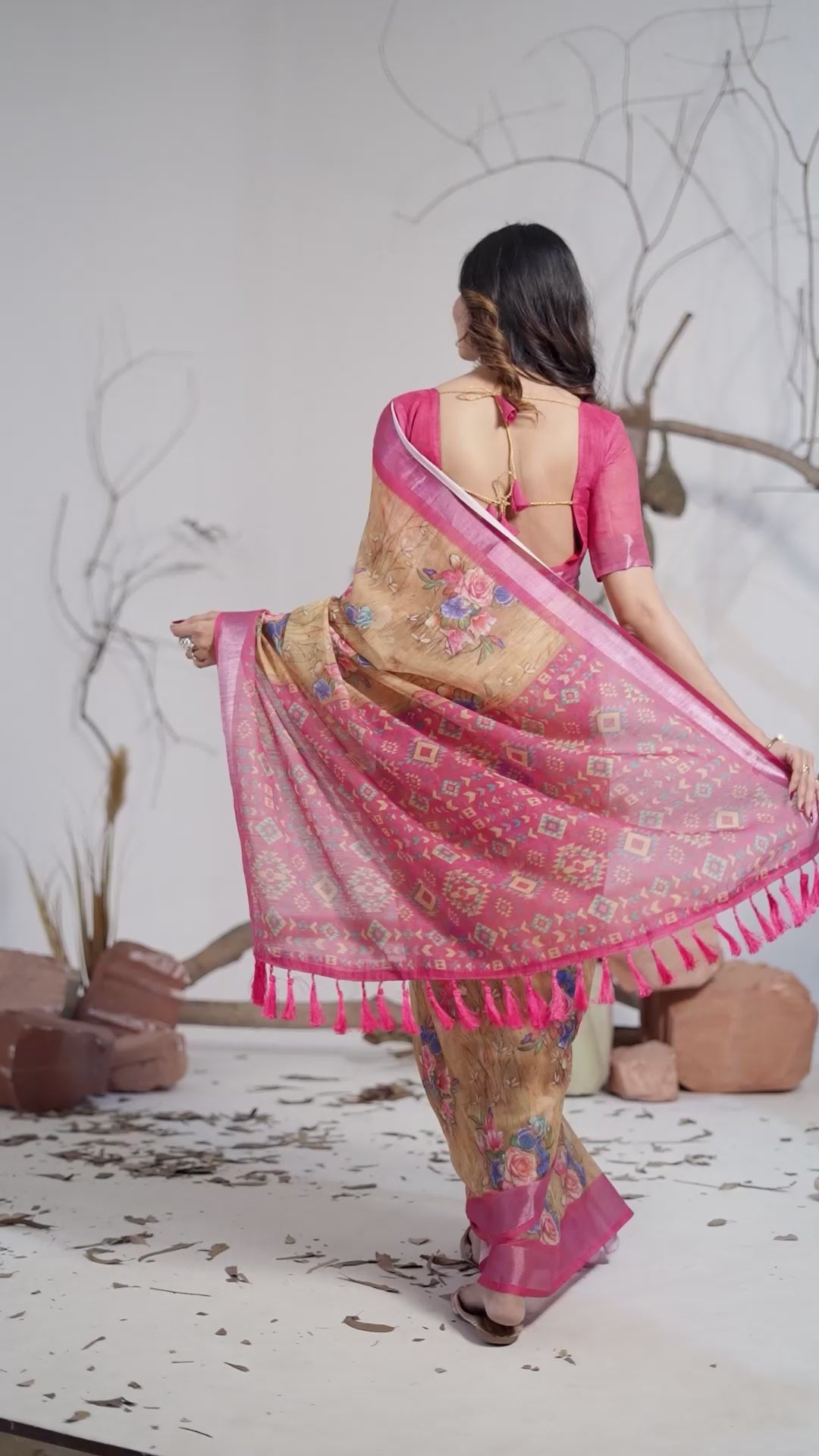Women's Premium Linen Silk Mustard Floral Printed Saree with Pink Designer Pallu & Zari Border
