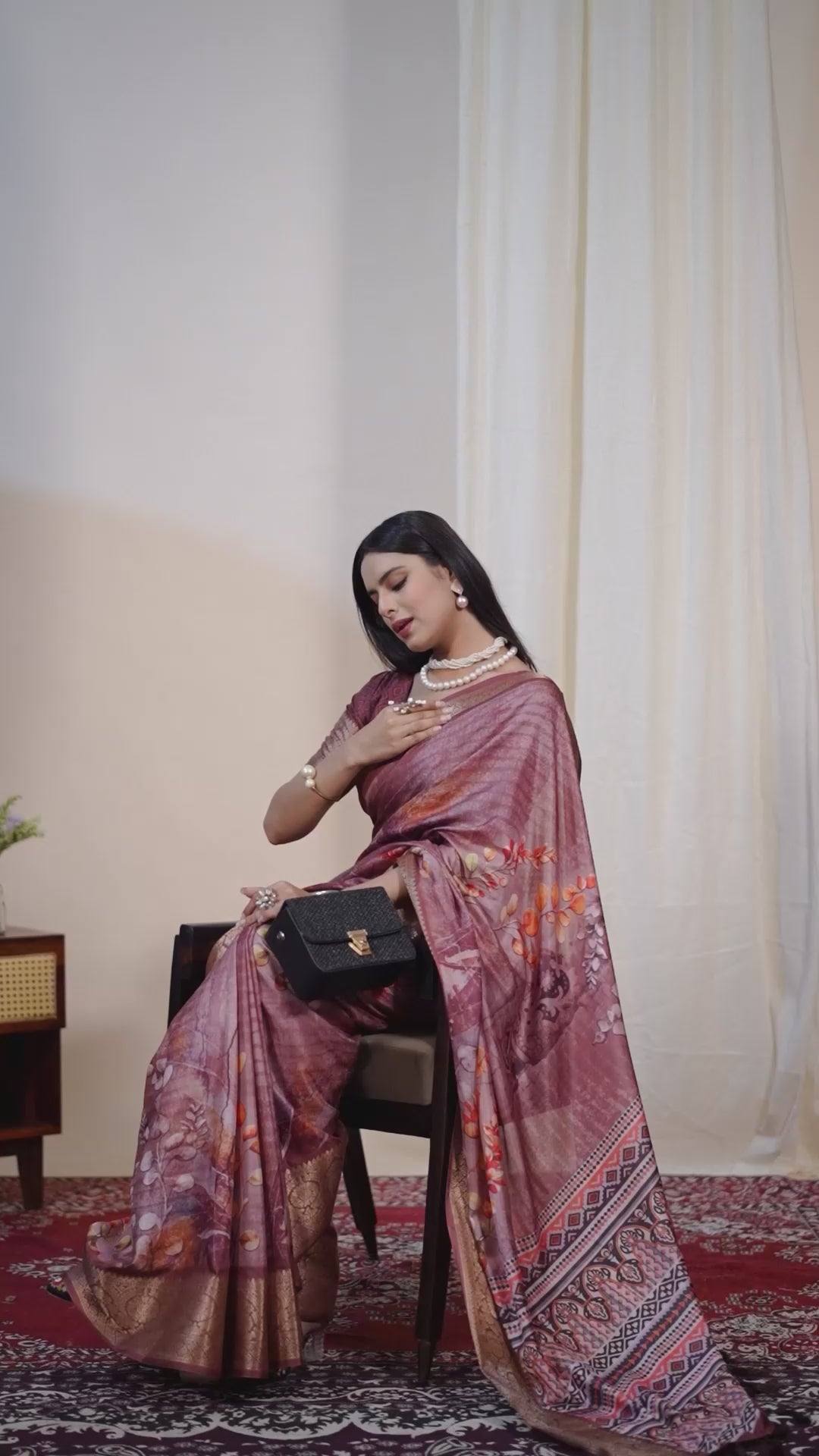 Women's Rose Gold Linen Silk Saree with Traditional Woven Border & Designer Ethnic Pallu