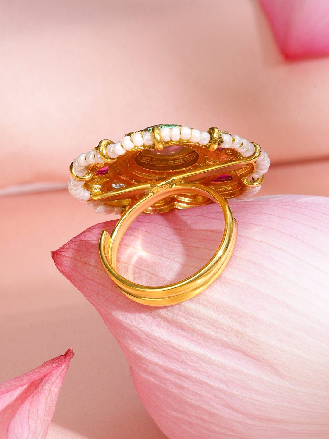 Roses & Regalia Kundan Ring