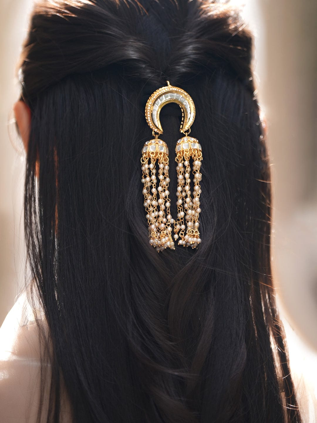 Kundan Pearl Shimmering Hair Brooch