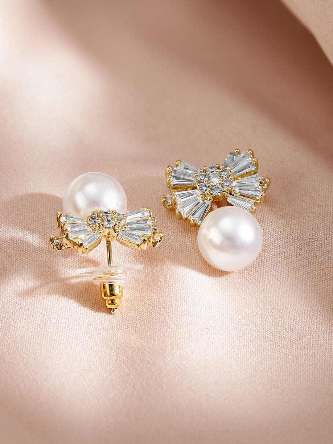 Crystal Studded Pearl Necklace Set