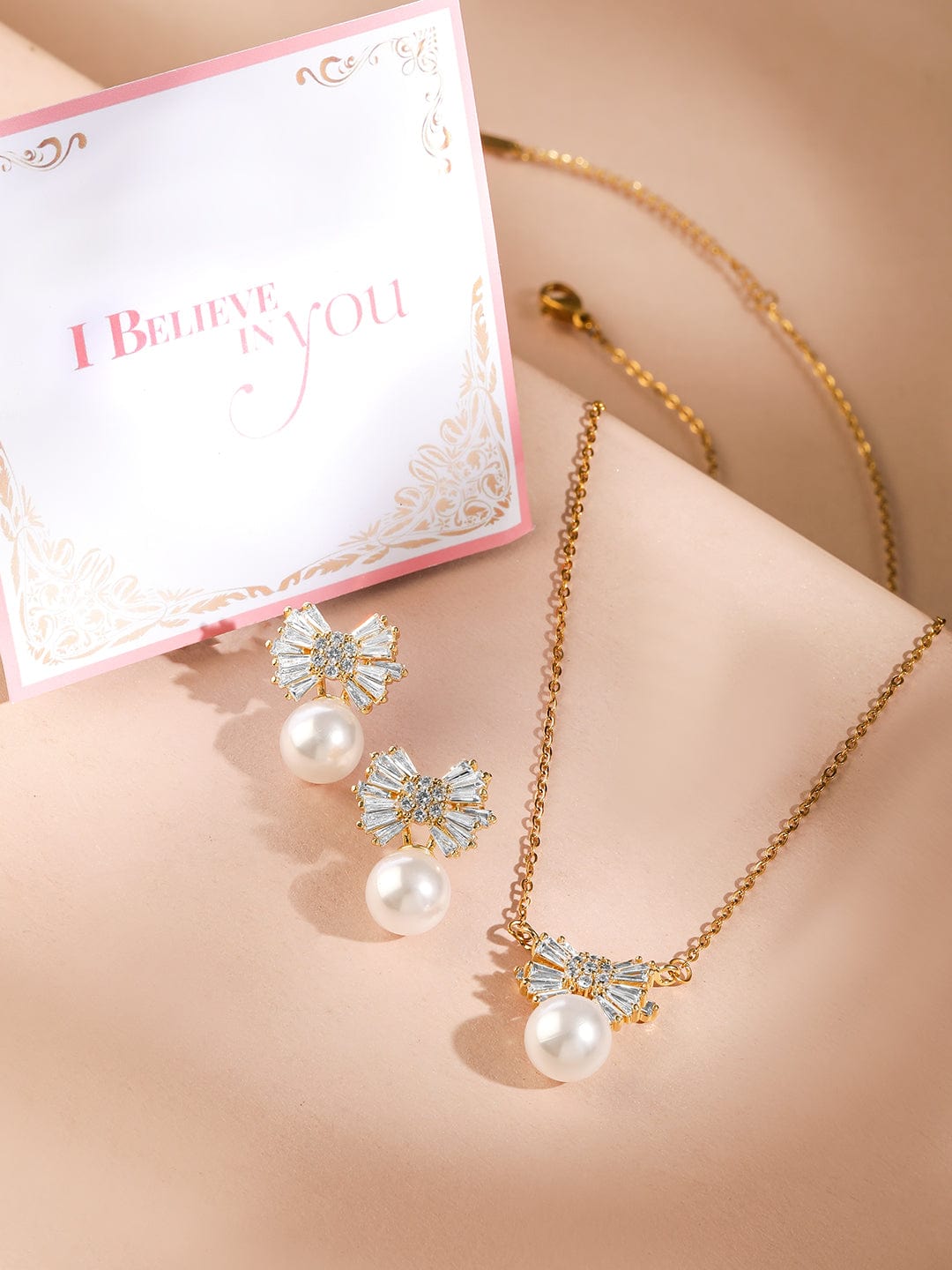 Crystal Studded Pearl Necklace Set