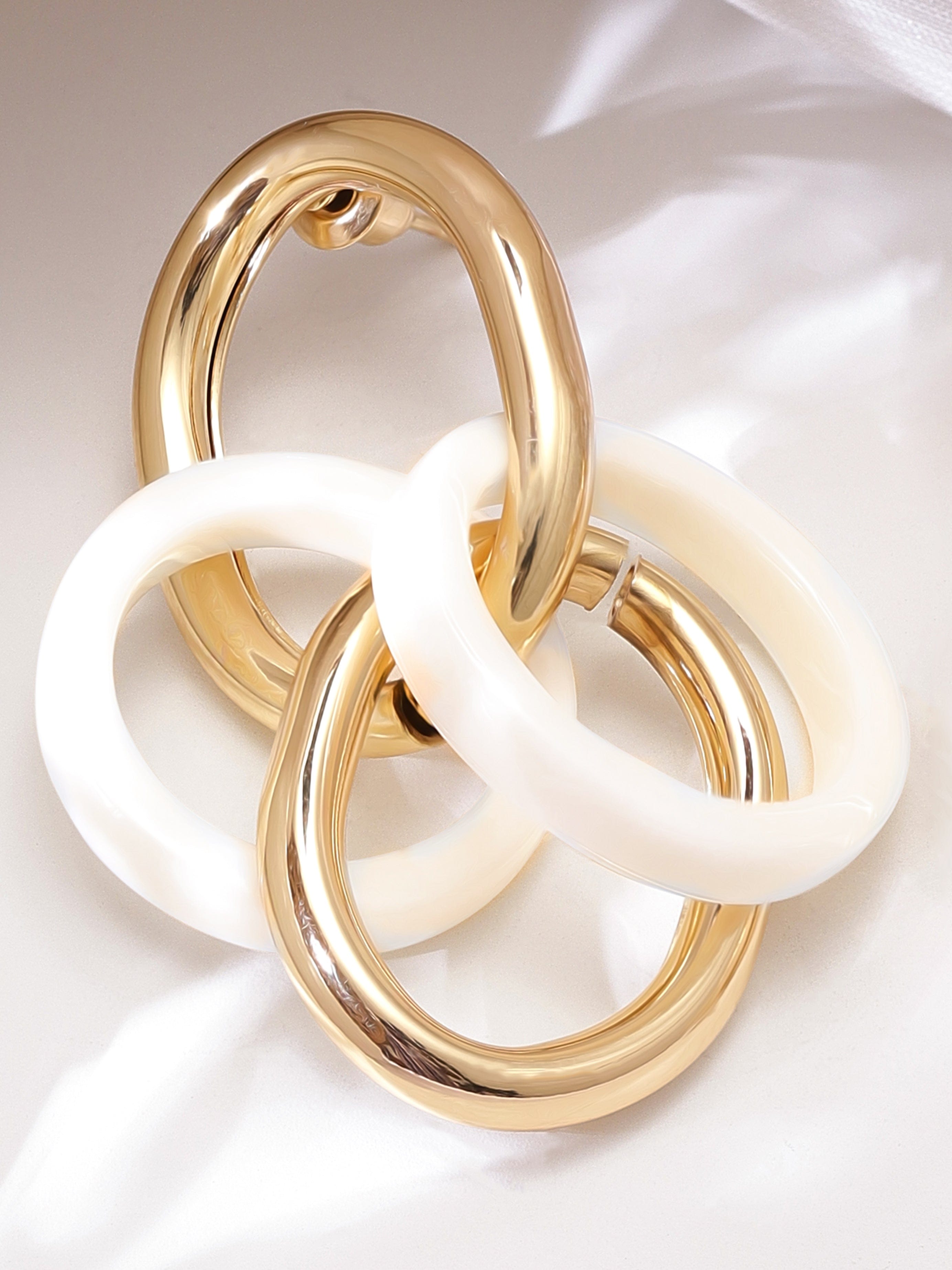 Drop Earrings With Interlocked Rings