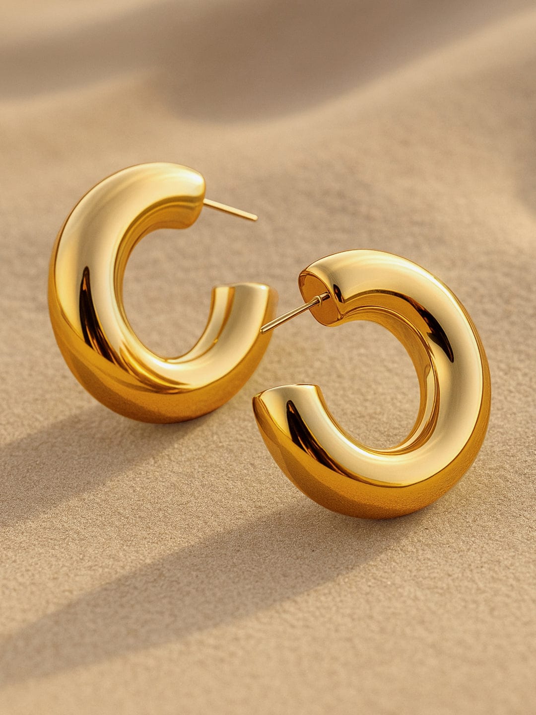 Luxe Everyday Golden Hoops
