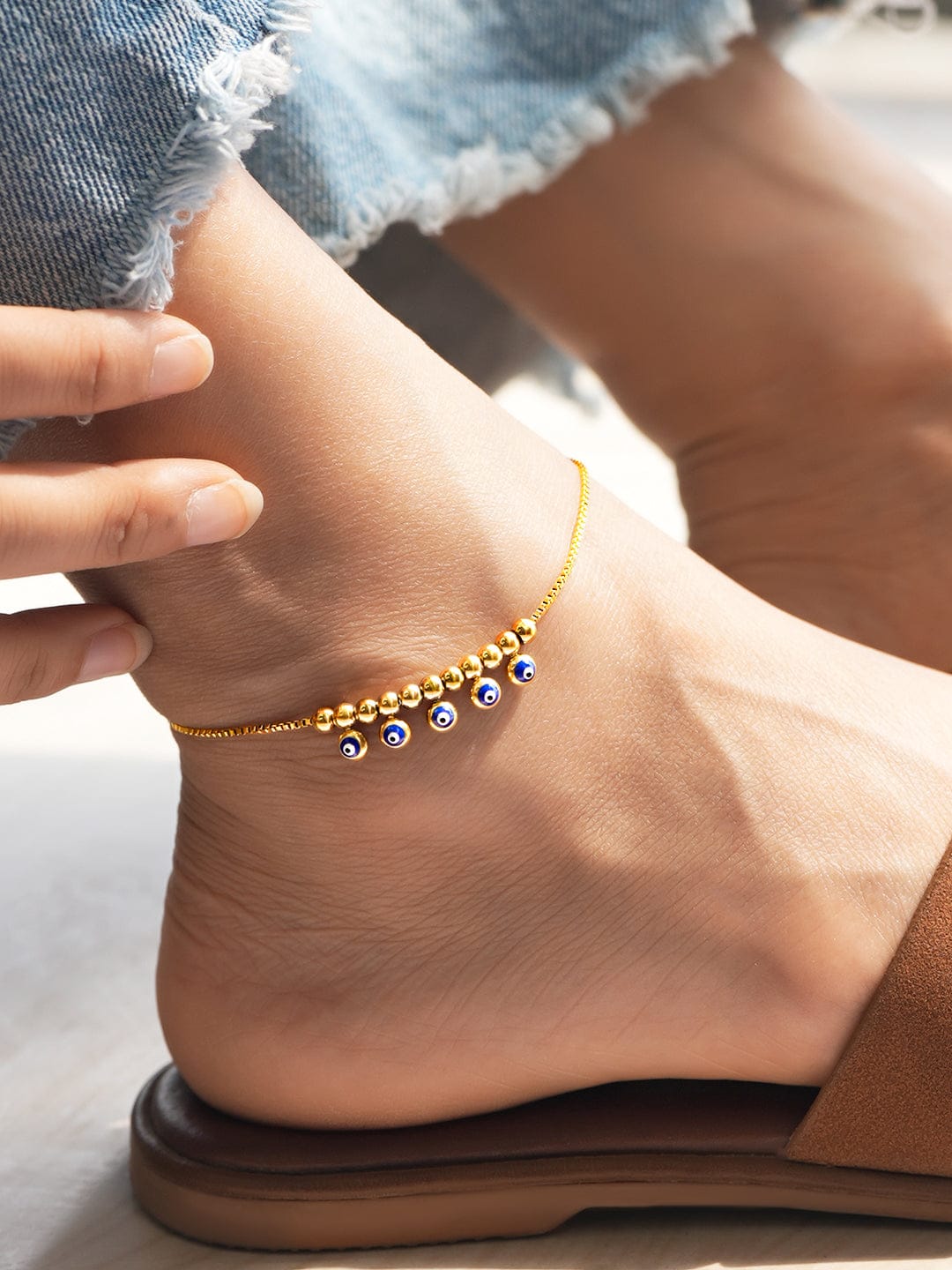 Wentra 18K Gold-Plated Stainless Steel Tarnish-Free Waterproof Evil Eye Anklet for Women