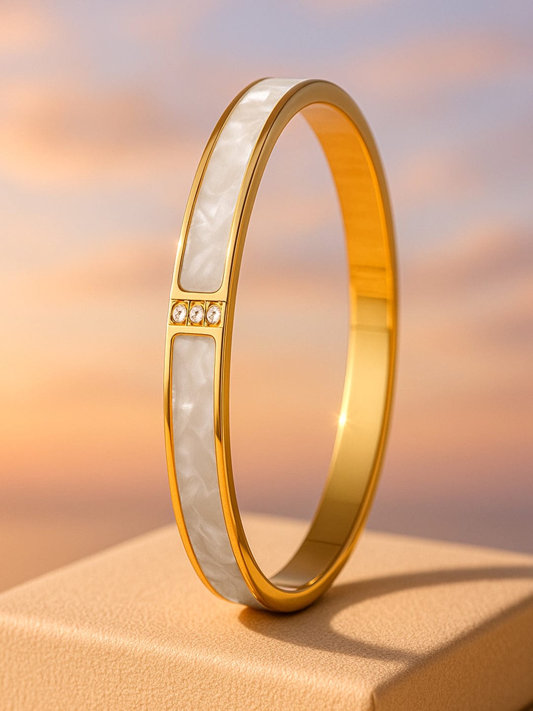 Wentra 18K Gold Plated Stainless Steel Tarnish-Free Waterproof White Marble Stone Bracelet