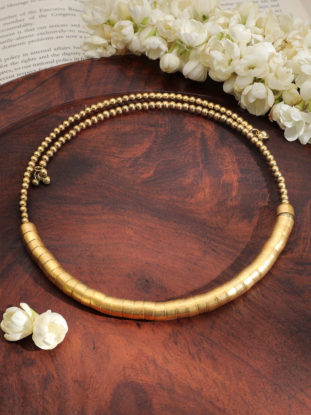 Gracefully Textured Golden Statement Choker