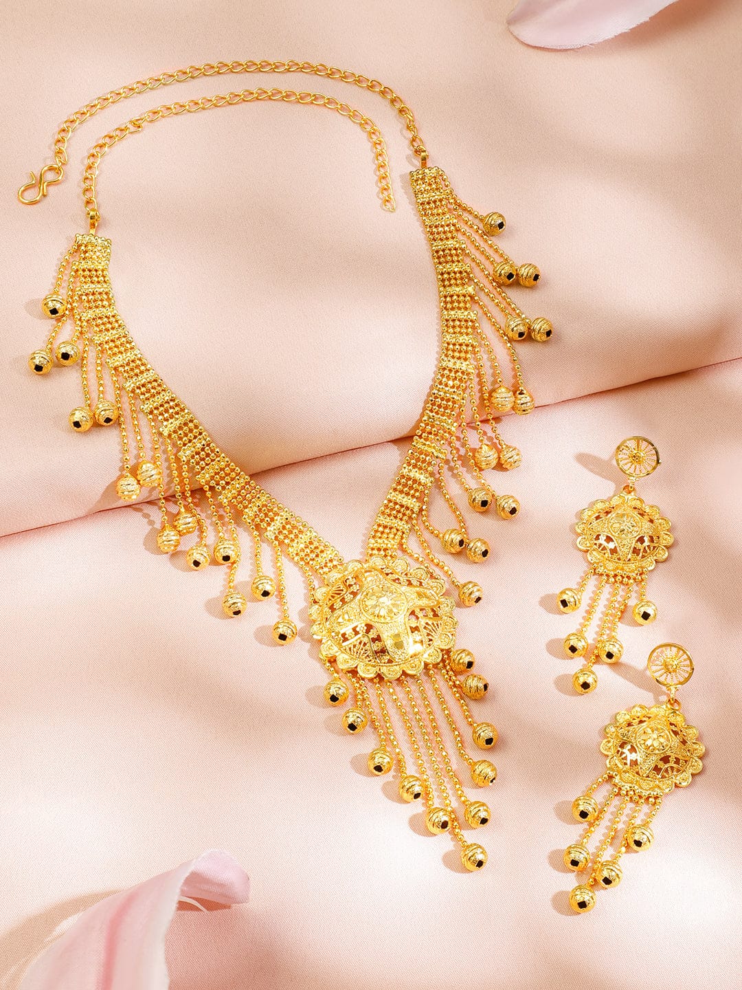 Majestic Palace Golden Necklace Set