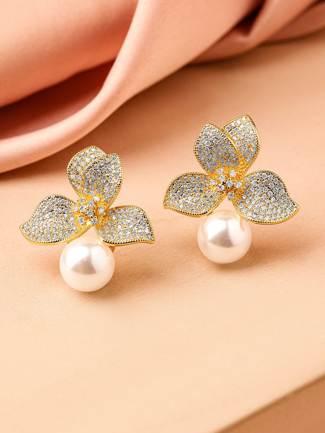 Sculpted Elegance Floral American Diamond Zirconia Pearl Drop
