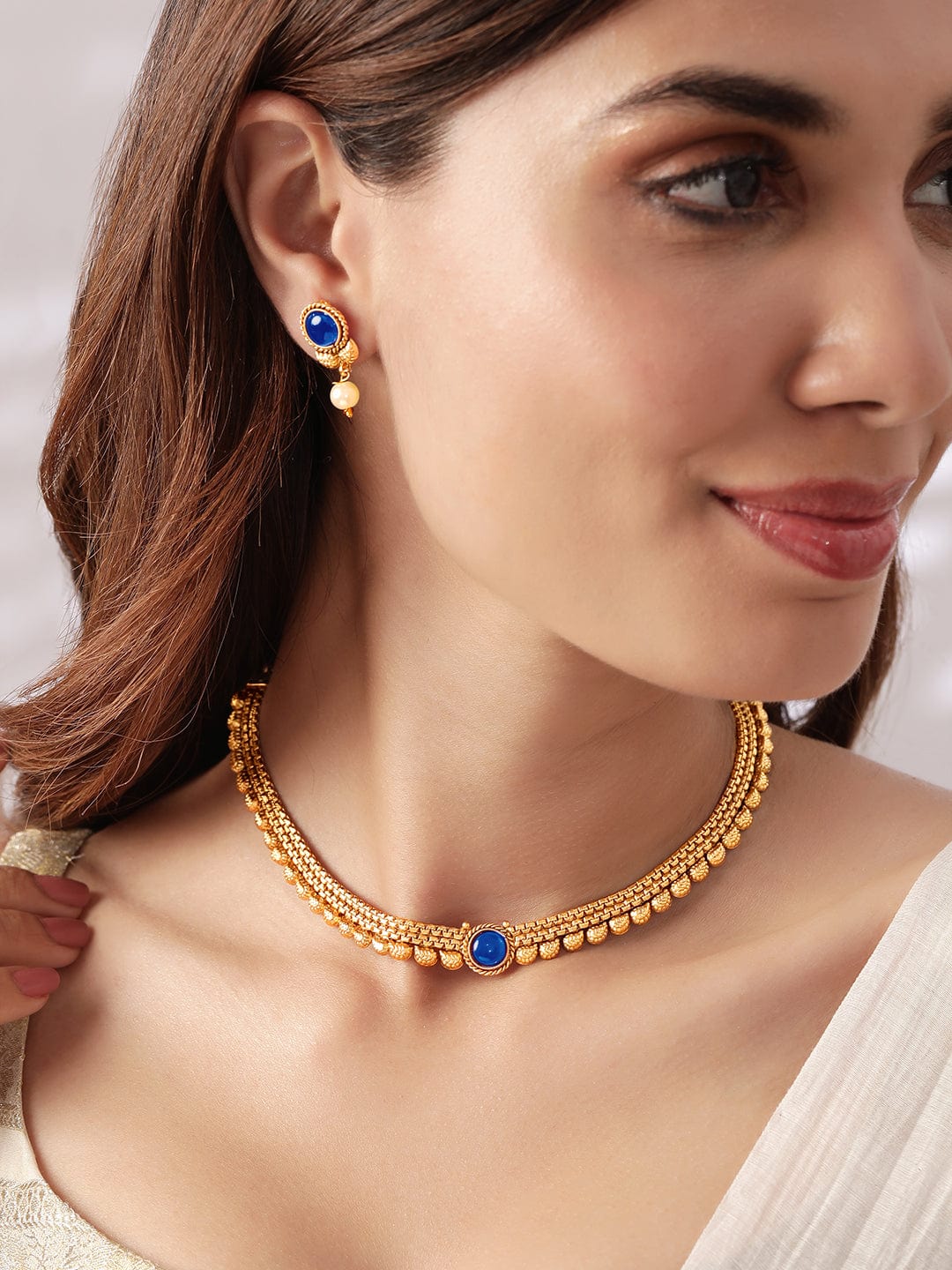 Gold Toned Blue Accented Necklace Set