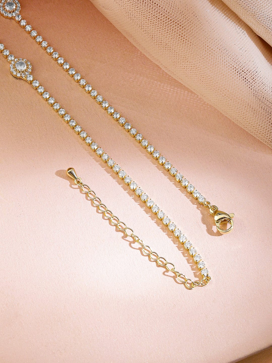 Blooming Stones Adorn Necklace