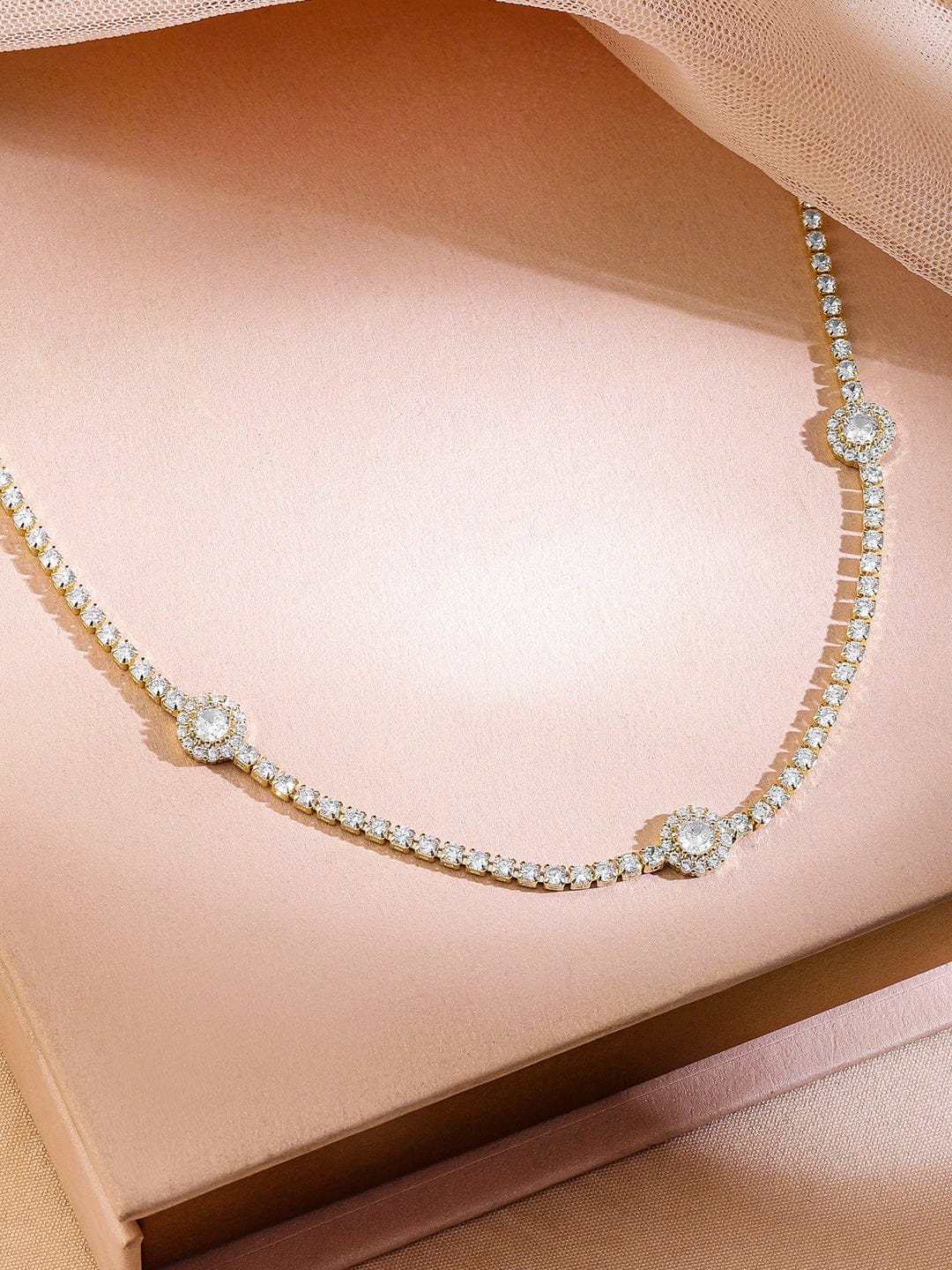 Blooming Stones Adorn Necklace