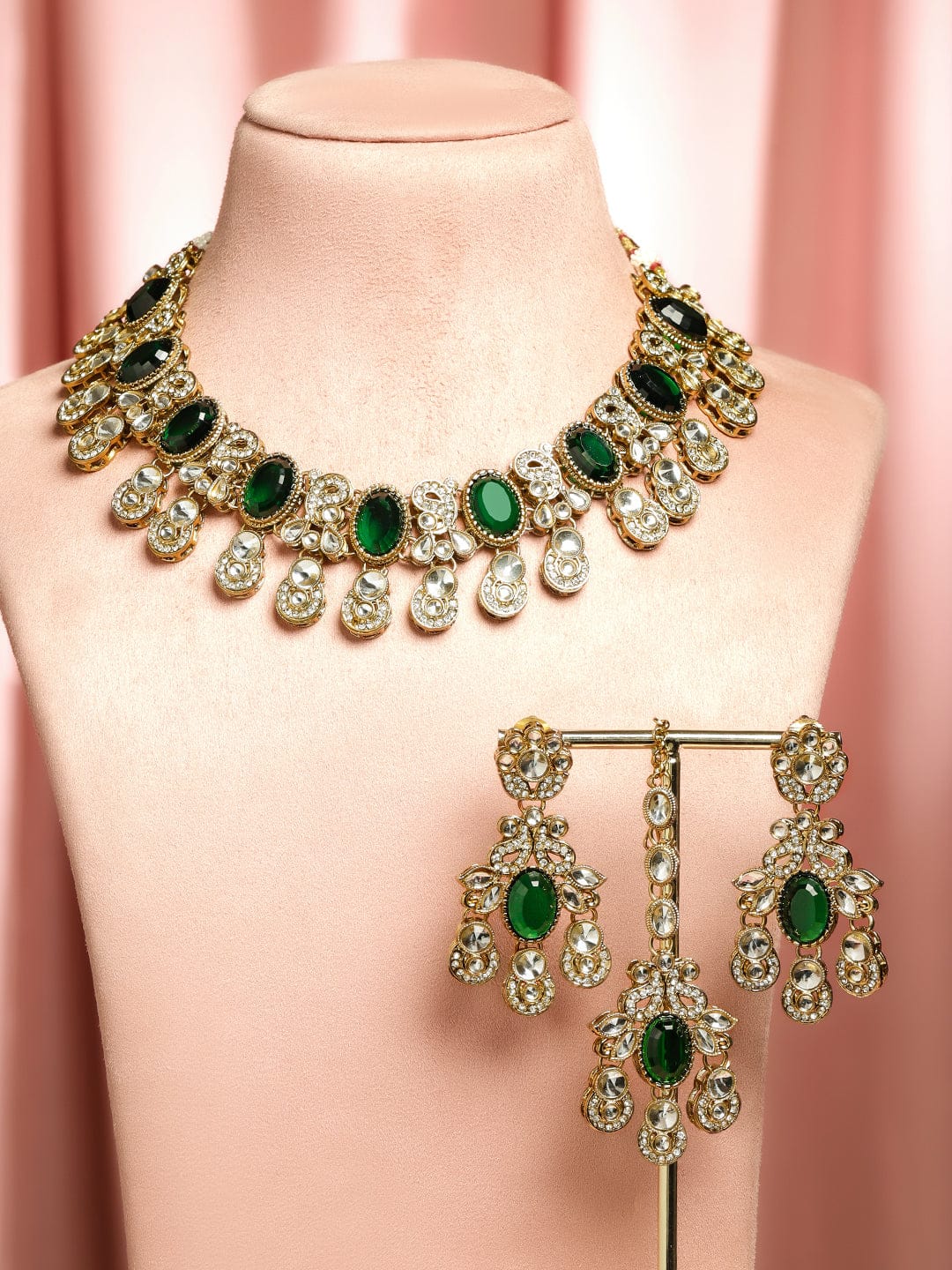 Emerald Tales of Grace Necklace Set