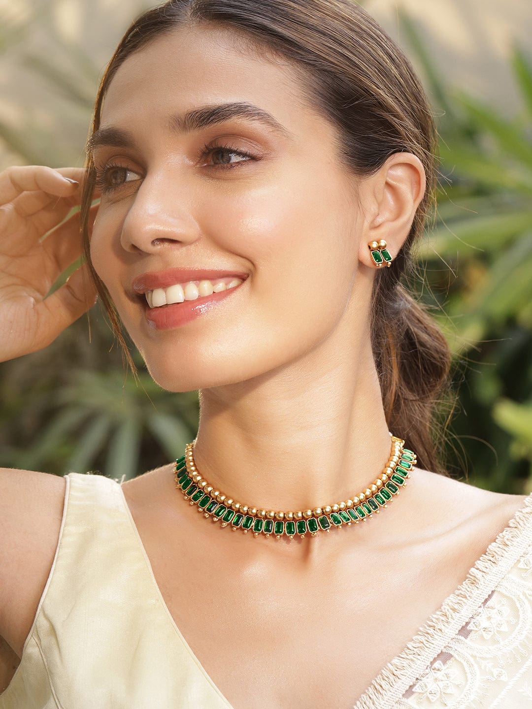 Emerald Studded Gold Beads Necklace Set