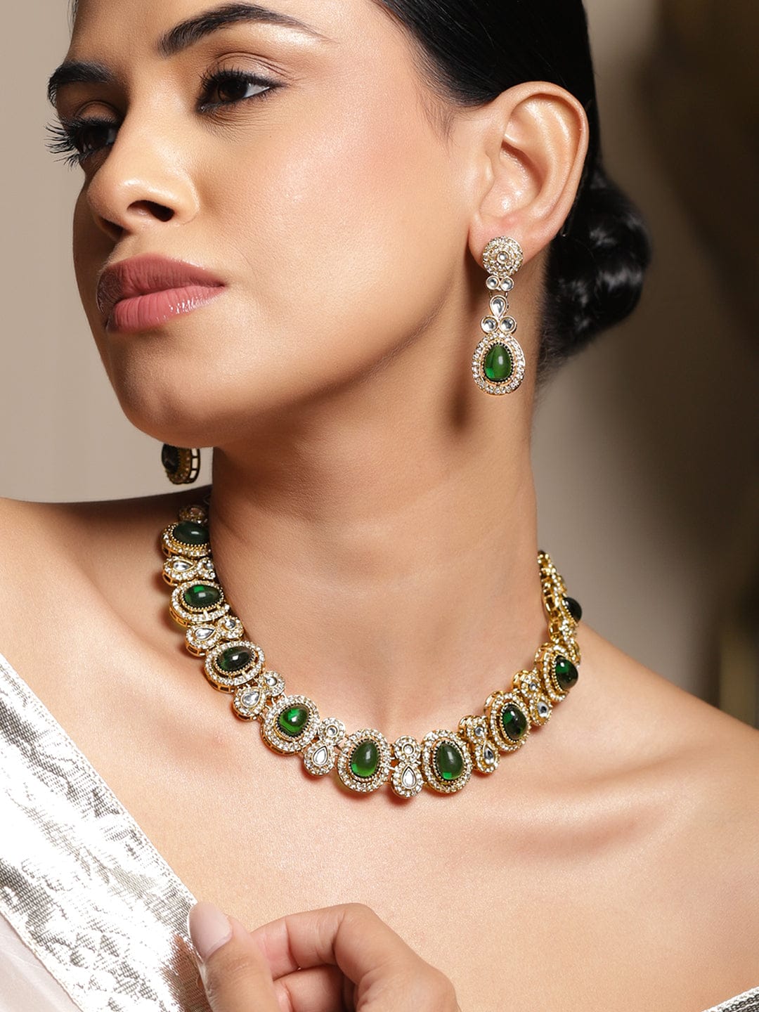 Festive Radiance Emerald Necklace Set