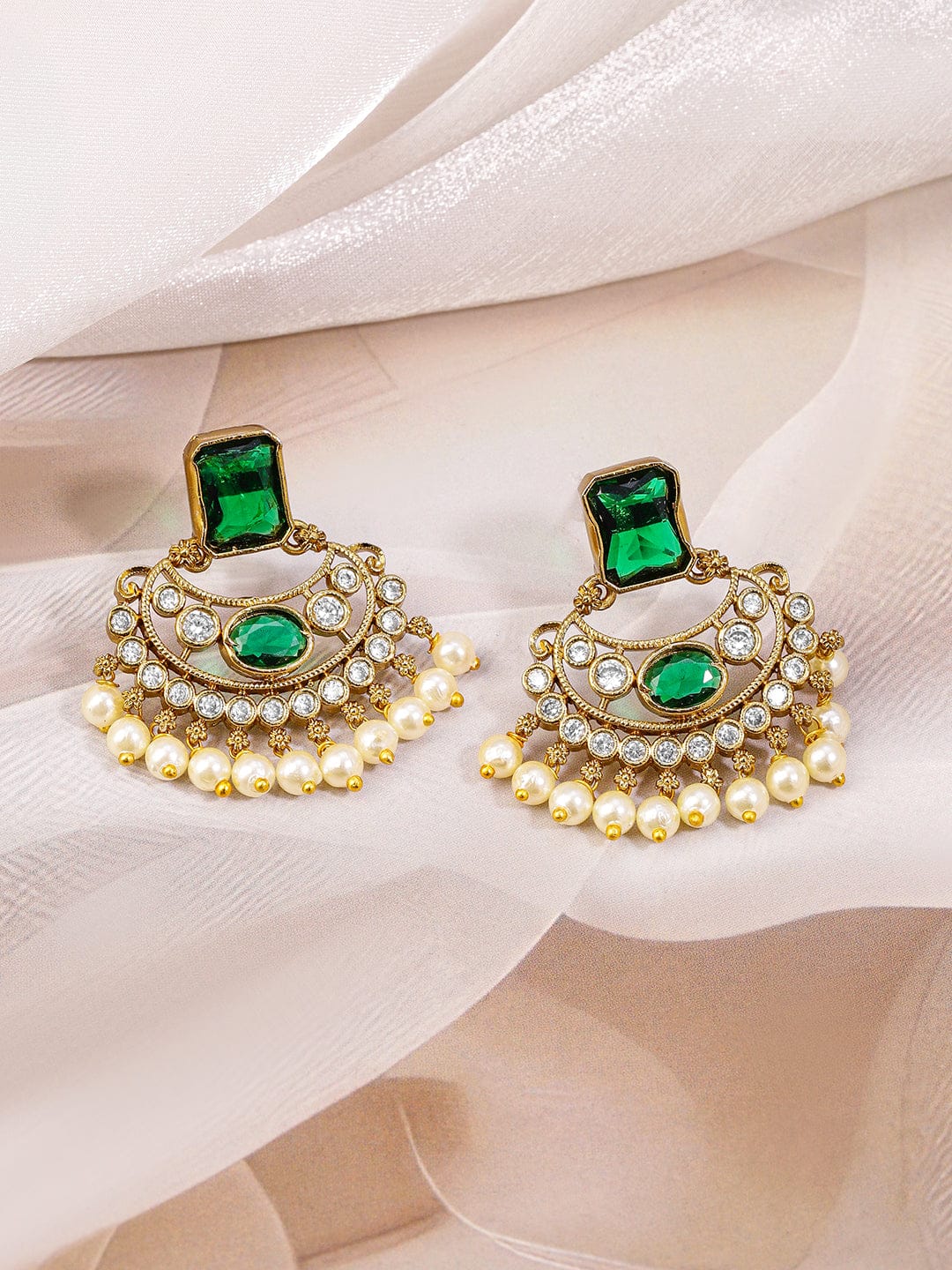 Emerald Studded Pearl Drop Gold Necklace Set