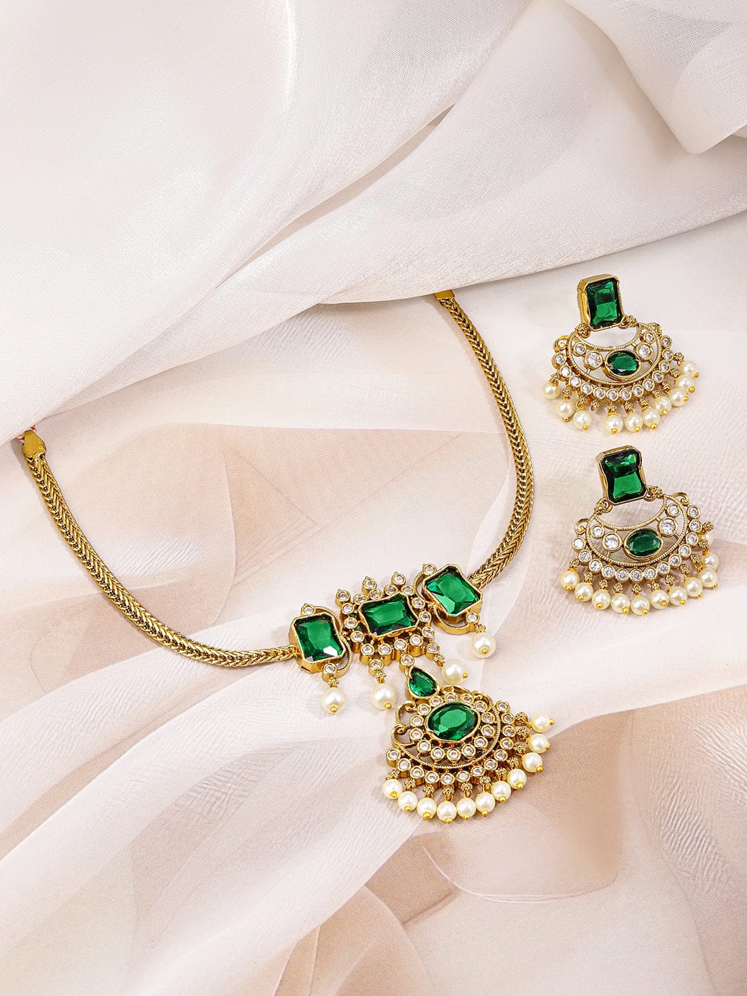 Emerald Studded Pearl Drop Gold Necklace Set