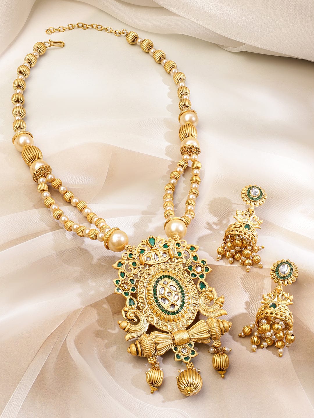 Green Studded Pearl Beaded Gold Necklace Set