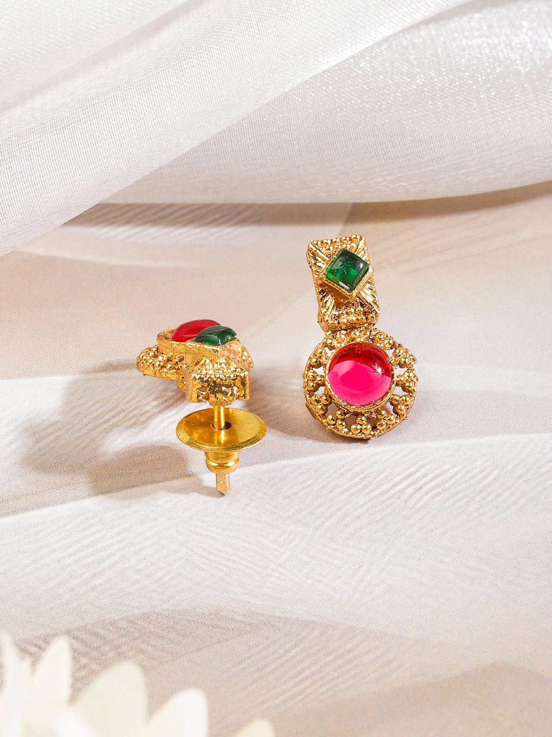 Green & Red Studded Golden Necklace Set