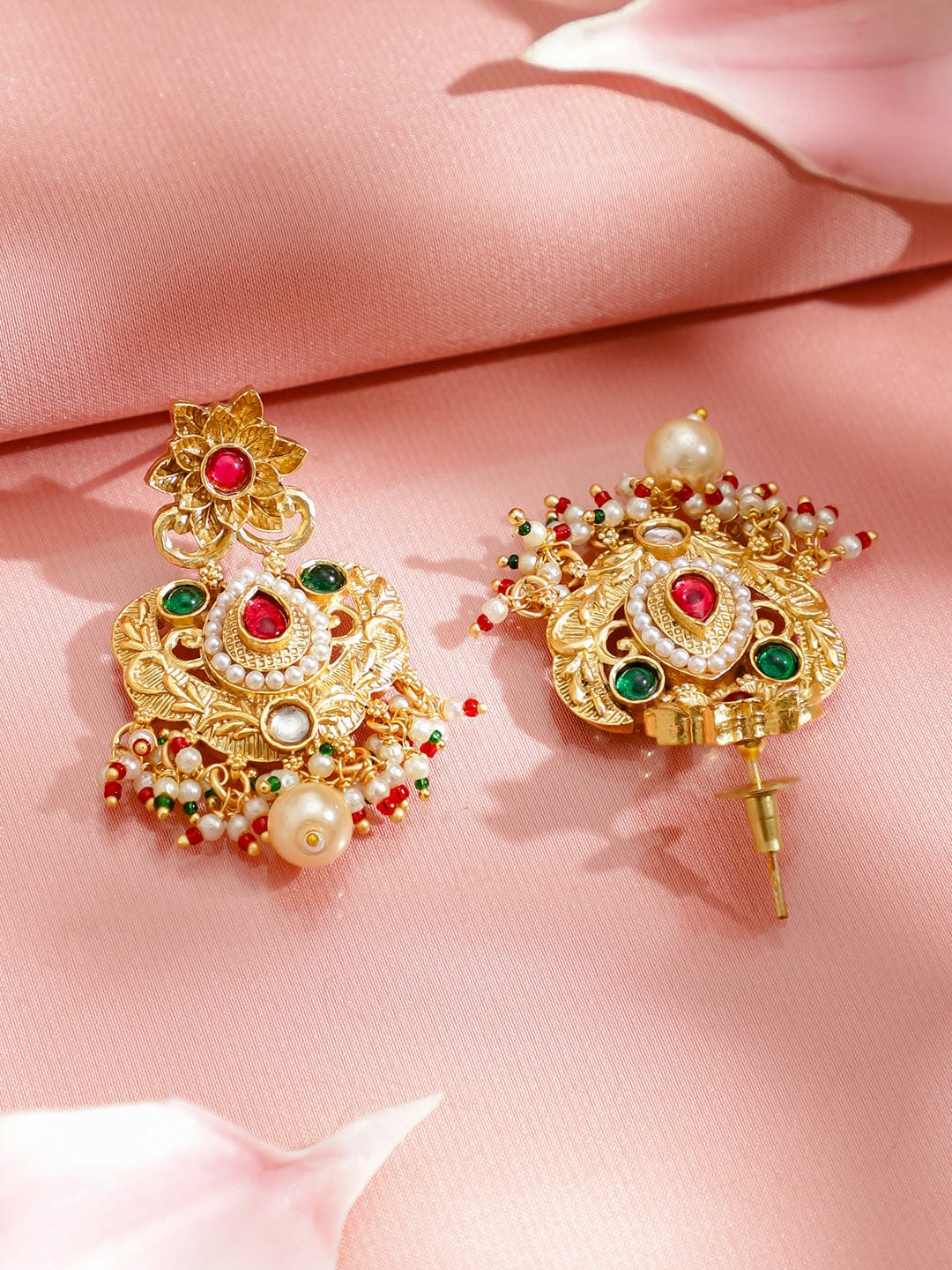 The Palace Affair Necklace Set