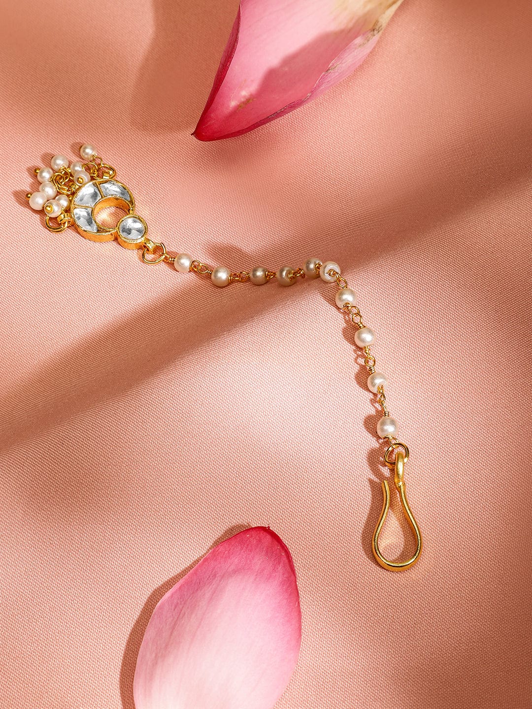 Forehead Star in Kundan Maangtikka
