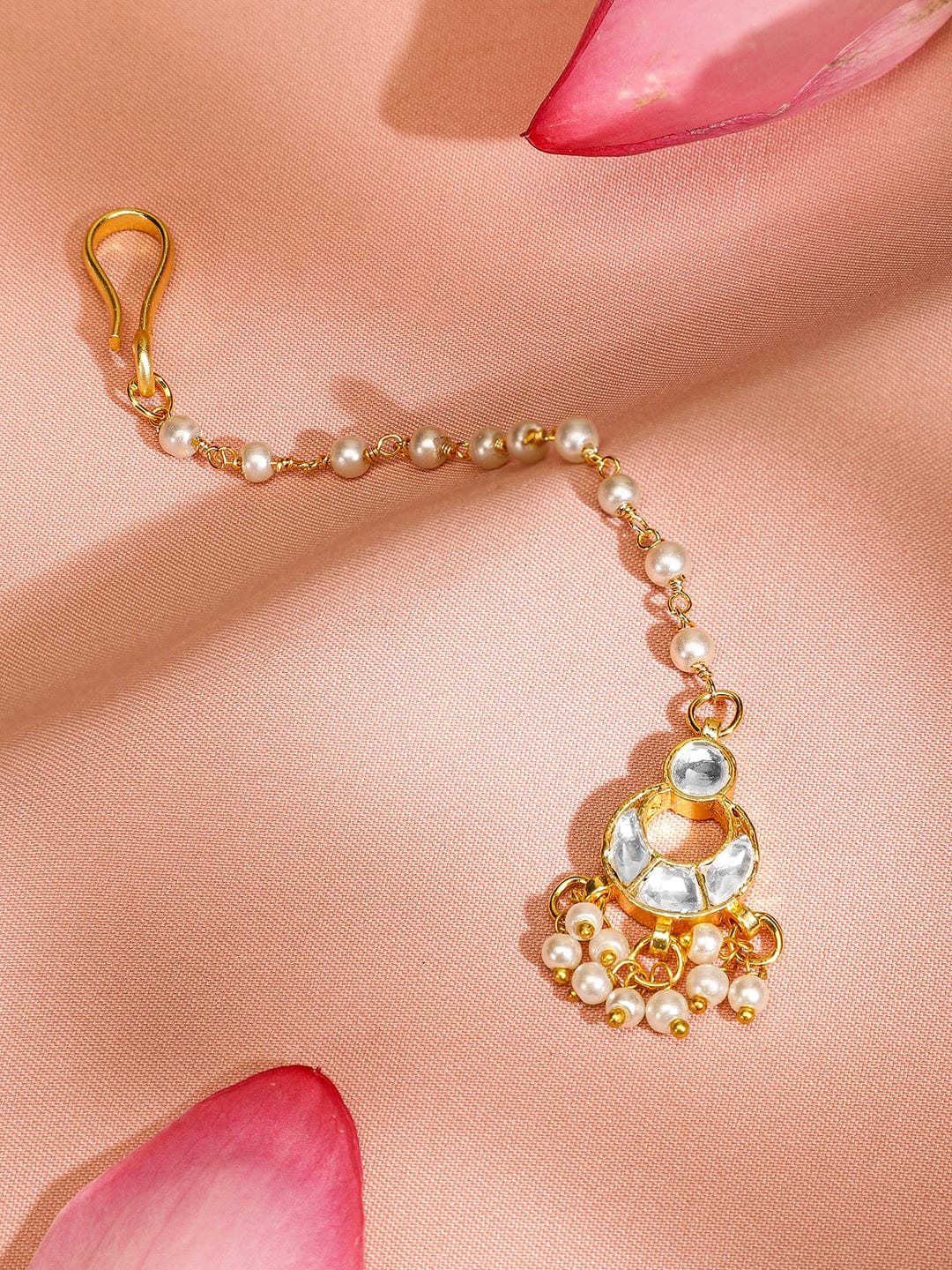 Forehead Star in Kundan Maangtikka
