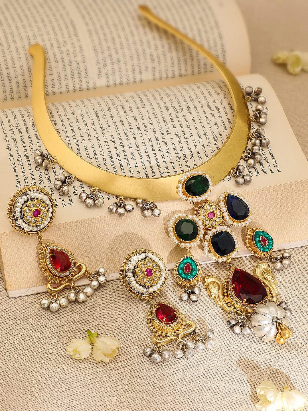 Multicolour Gold Necklace Set