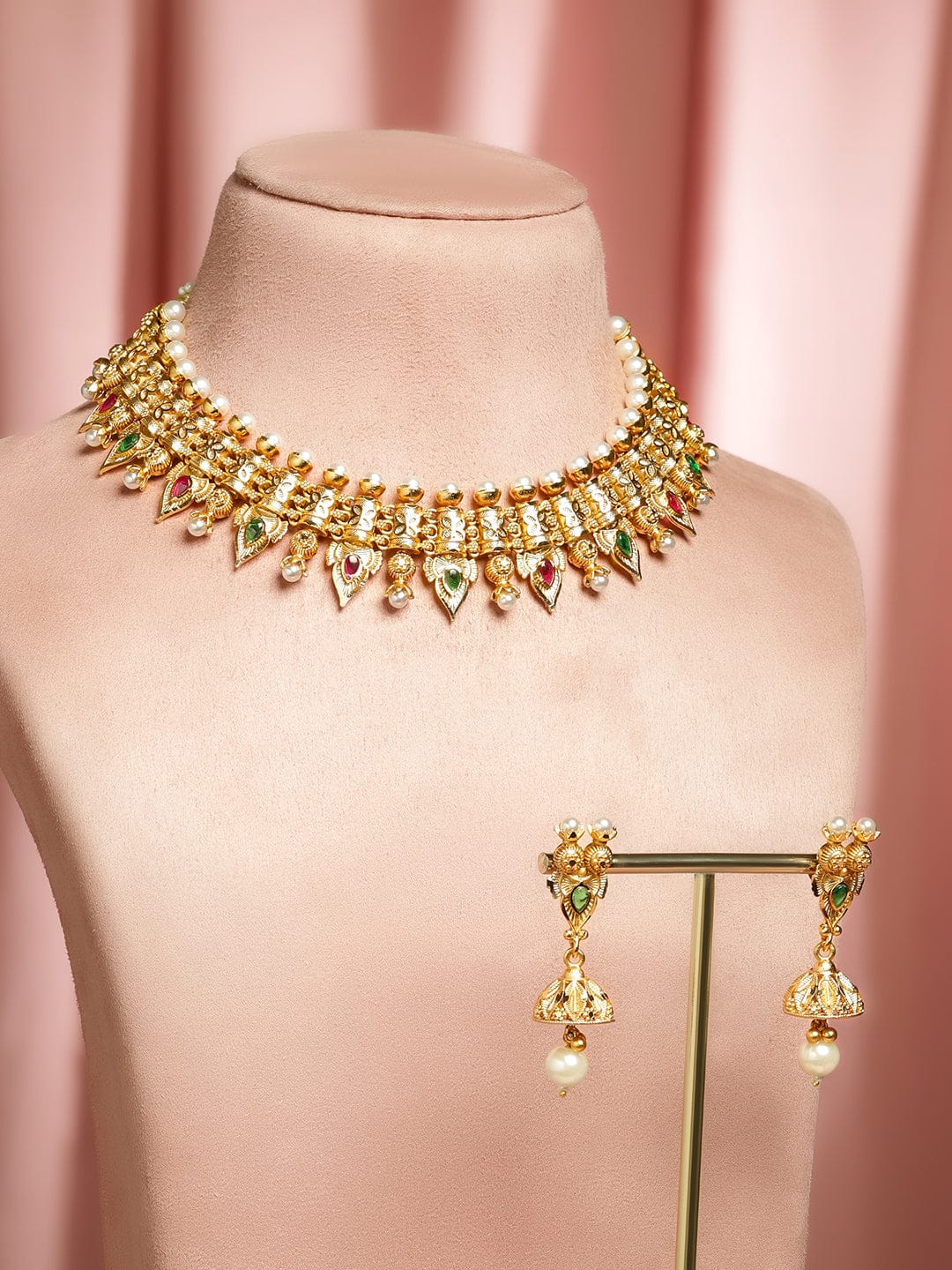Pearl Studded Gold Necklace Set