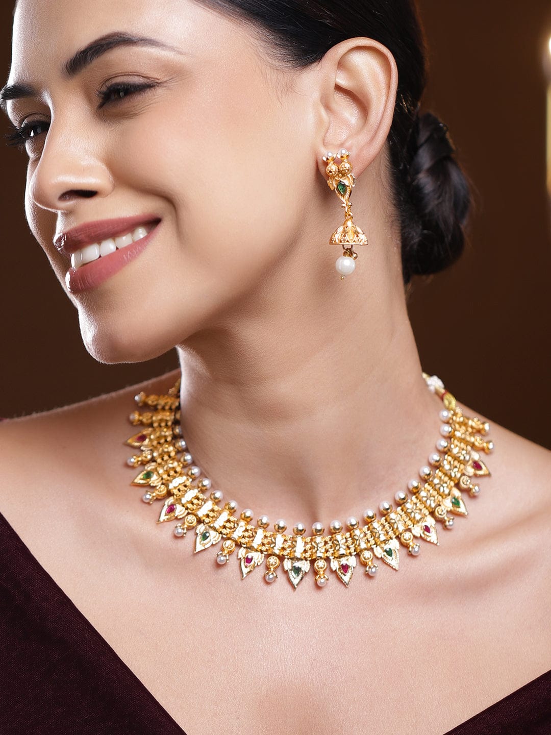 Pearl Studded Gold Necklace Set