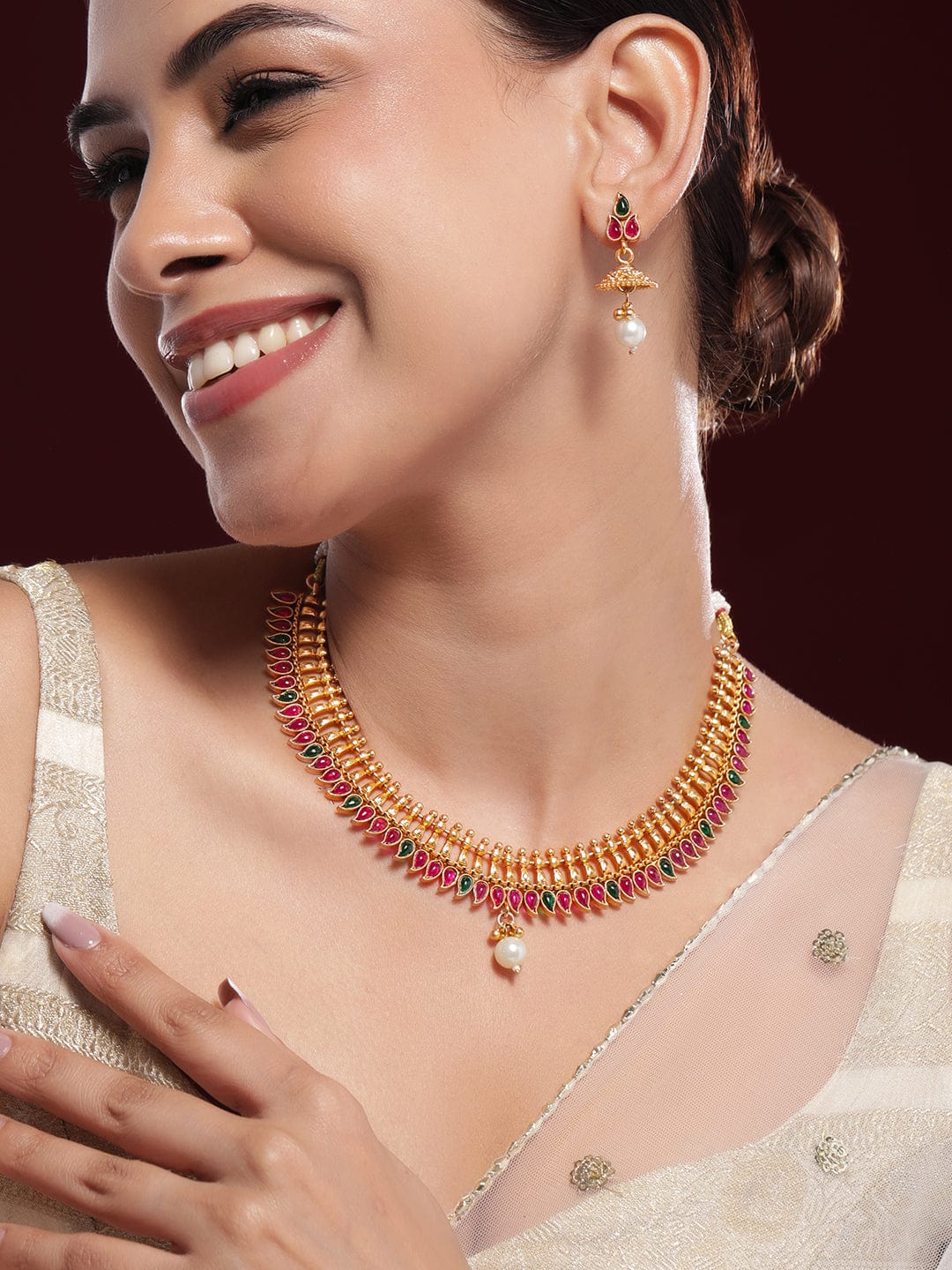 Pink & Green Studded Golden Necklace Set