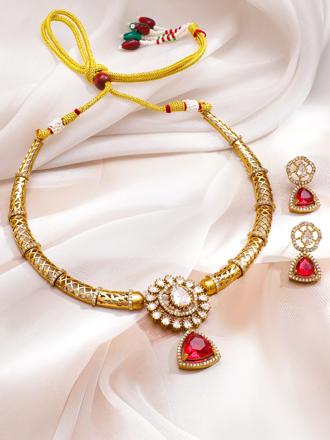 Gold Toned Kundan Red Collar Necklace