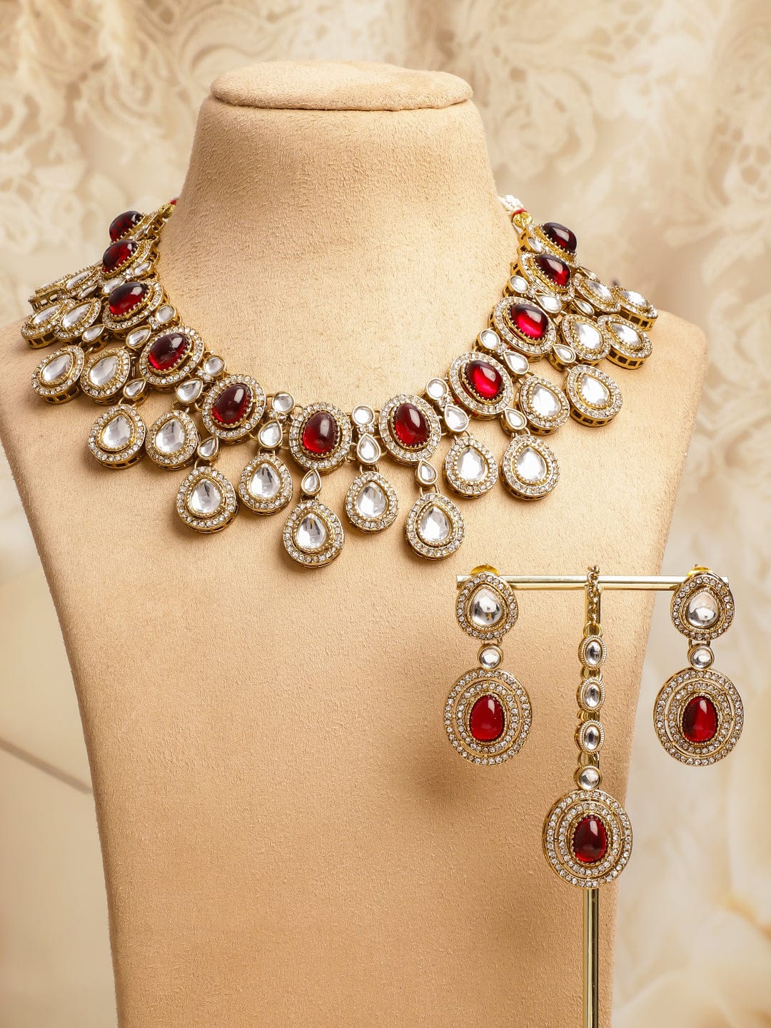 Majestic Kundan Necklace Set