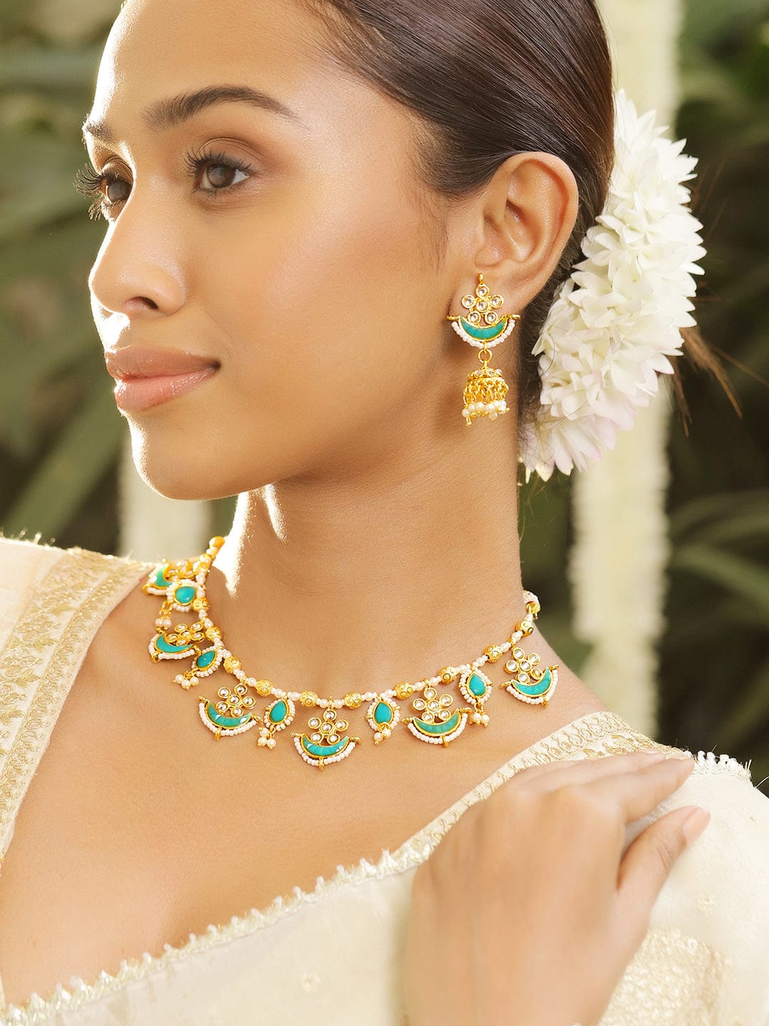 Boho Chic Light Blue Necklace Set